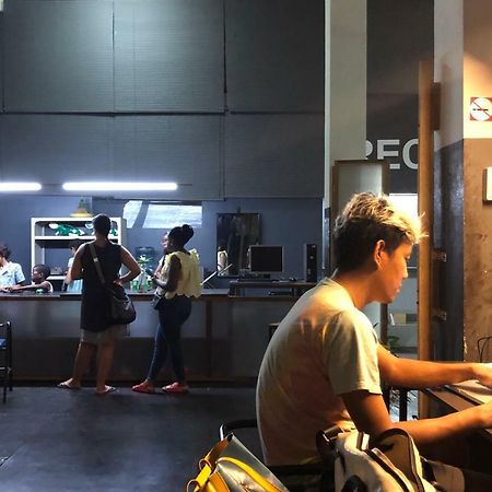 Soundsleep Hostel Chiang Rai Exteriör bild