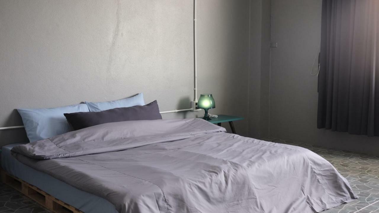 Soundsleep Hostel Chiang Rai Exteriör bild