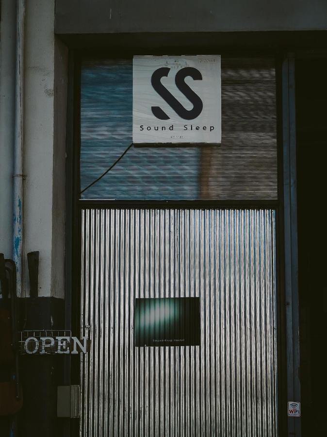 Soundsleep Hostel Chiang Rai Exteriör bild